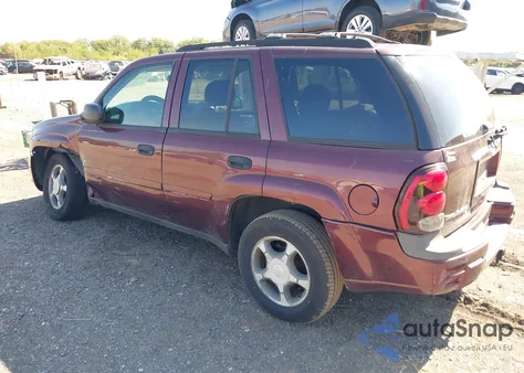 2006 Chevrolet Trailblazer Ls из США, поврежденный, VIN 1GNDT13S962360268